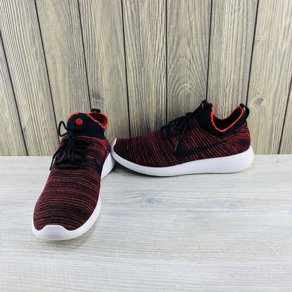 Nike Roshe Two Flyknit V2 Running Shoes Red Sneakers 918263-601 Mens Size 9.5 - Picture 1 of 15